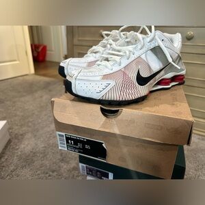 Nike Shox R4 FW Limited Edition size 11